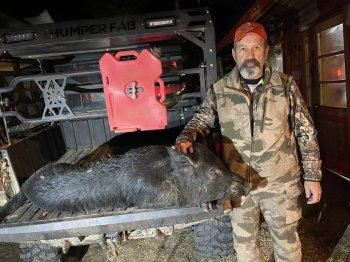 Wayne Bateman with a nice hog.